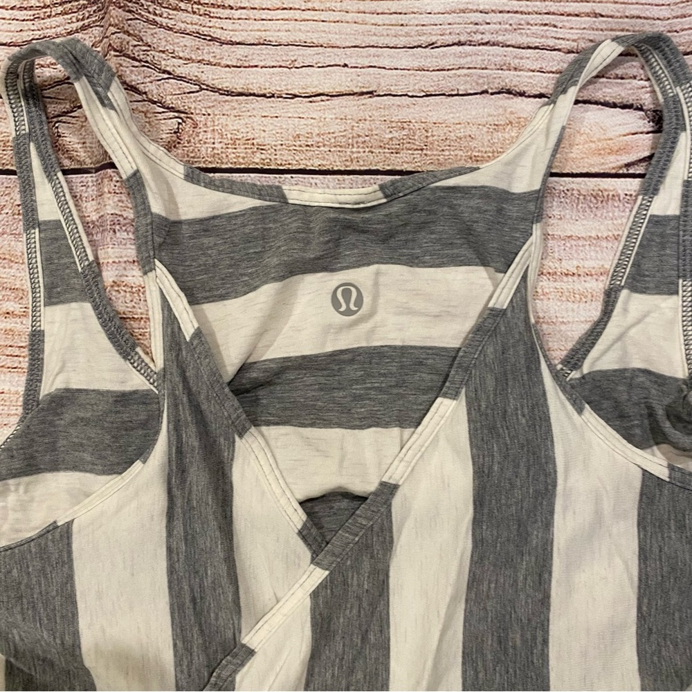 Lululemon Vita Racer Tank - Picture 9 of 10